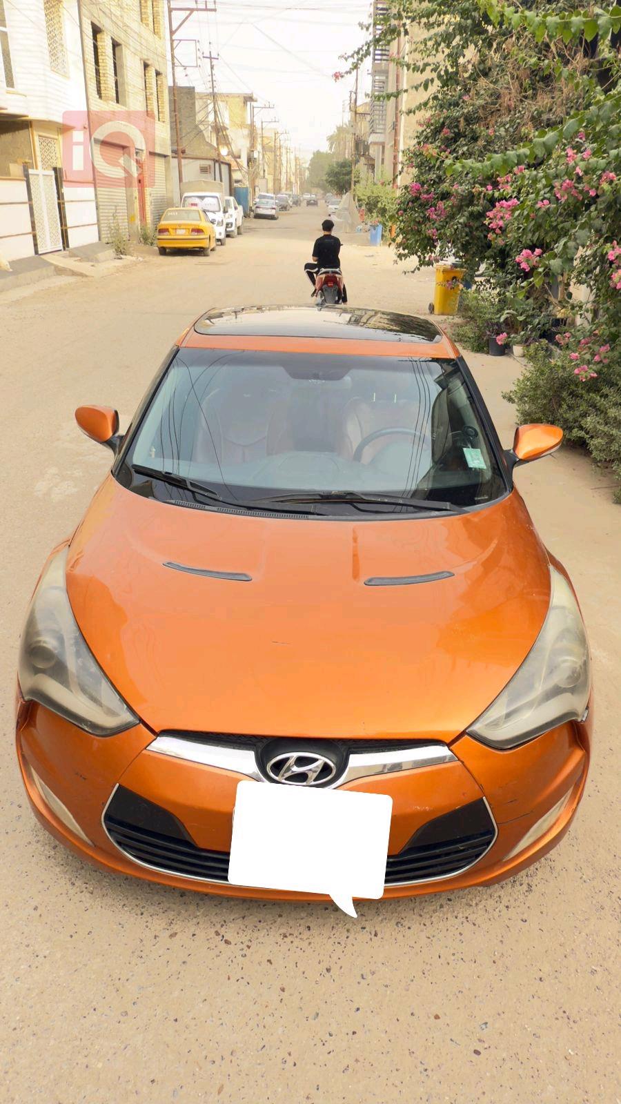 Hyundai Veloster